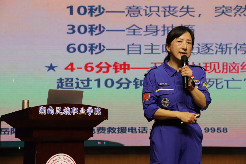 1776235689203048009.jpg 6e547cffba01df87a8f9fad3a46db0a4.jpg